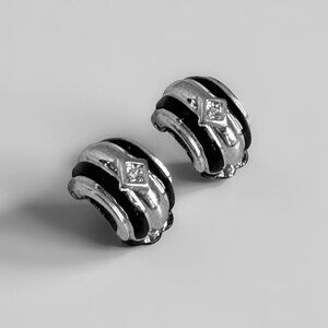 CHRISTIAN DIOR clip on earrings